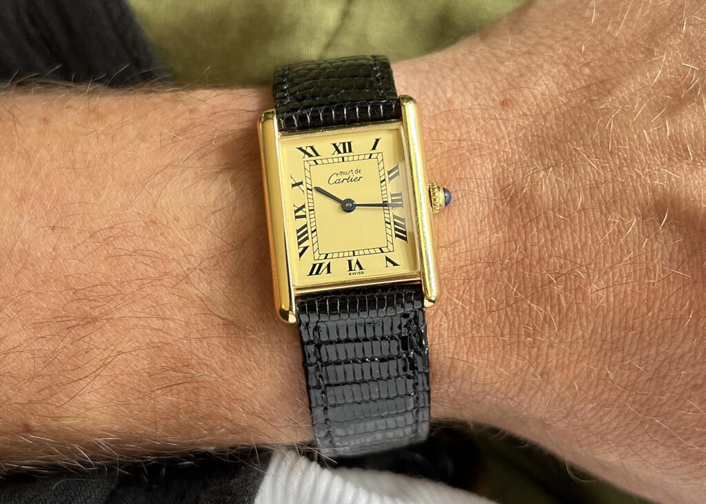 Vintage Cartier Tank 1615 Must Quartz Class and Convenience